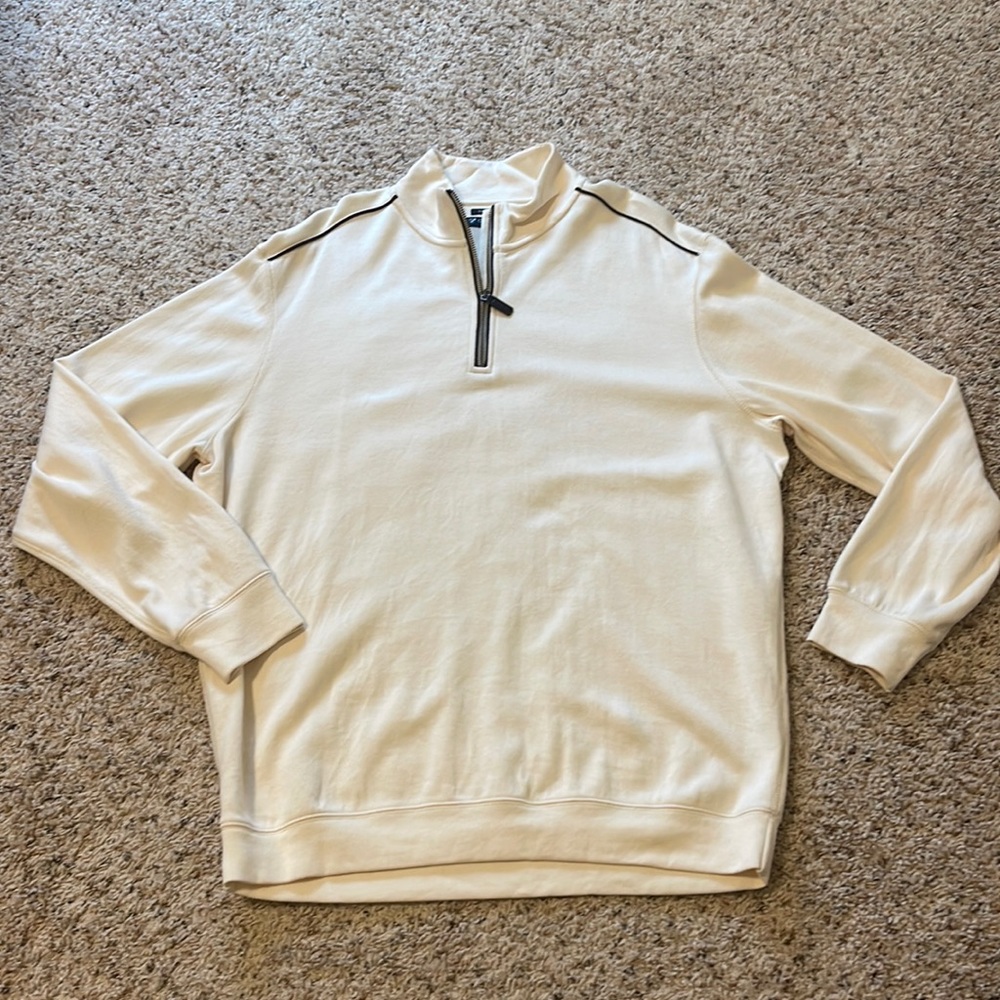 Super soft men’s pullover